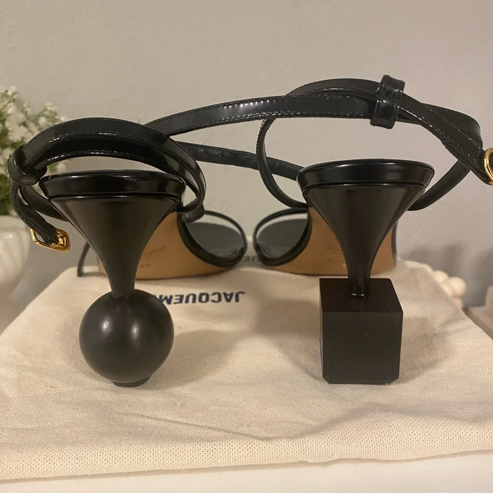 Jacquemus Black 90mm Bisou Strappy Block Heel Sandals - Picture 5 of 6